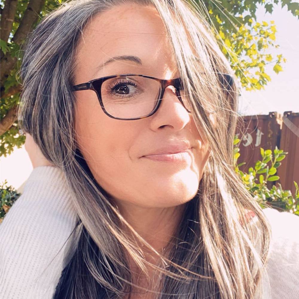 Meet your Posher, Holly